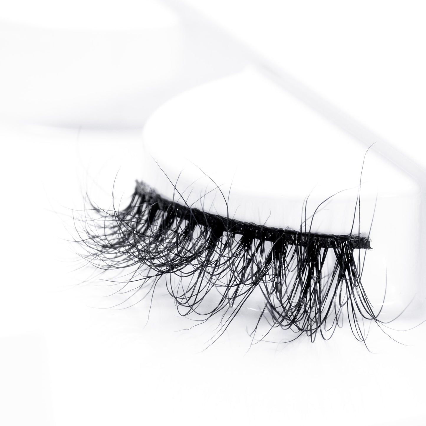 M06 Pestaña postiza Mink