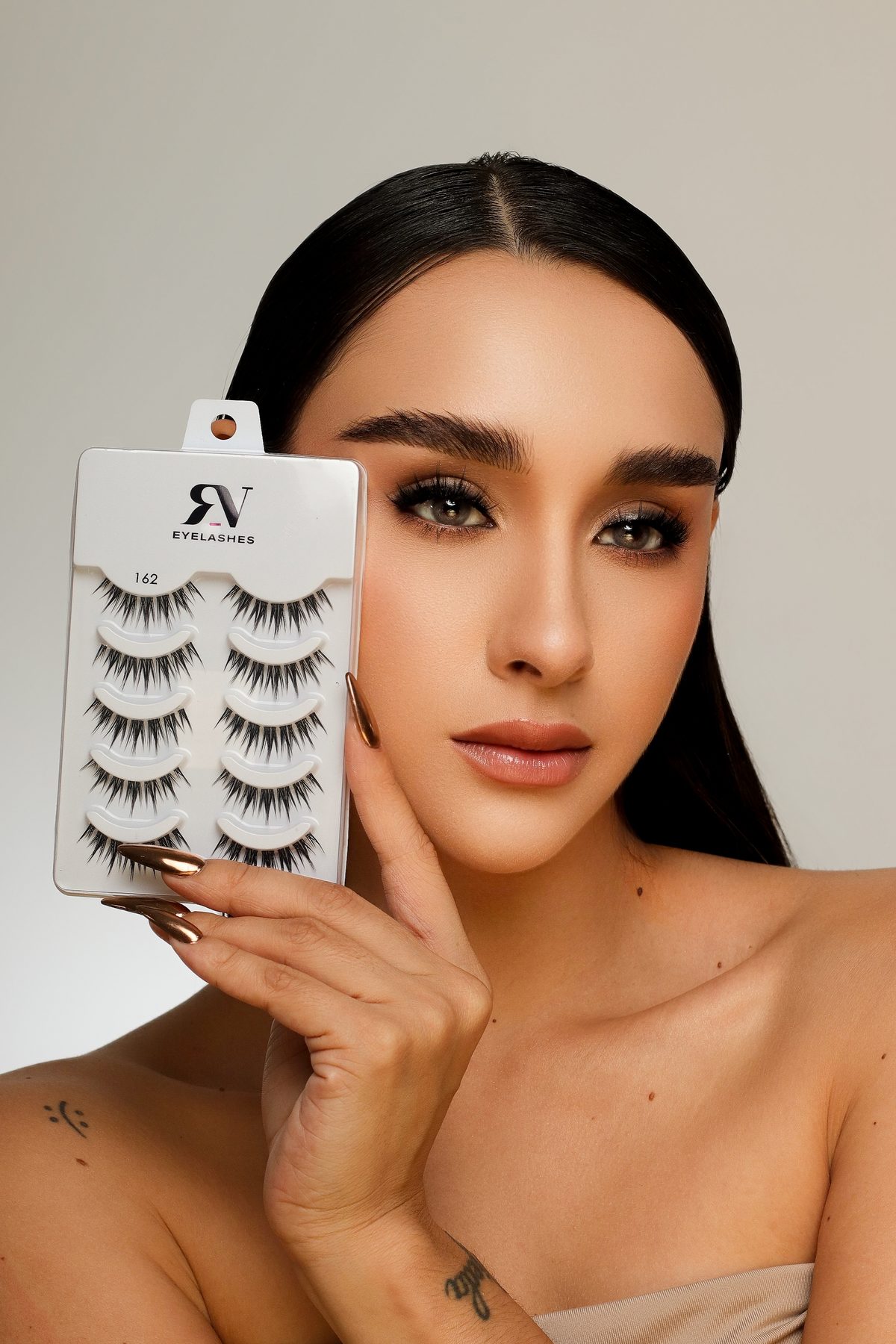 Modelo con blíster RV Eyelashes